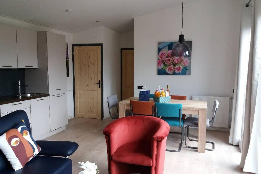 Luxe Vakantie Bungalow Met 3 Slaapkamers Dronrijp Dış mekan fotoğraf